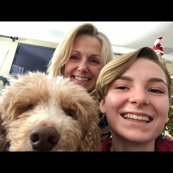 Meet your Posher, Rachelle - Picture 2 of 6